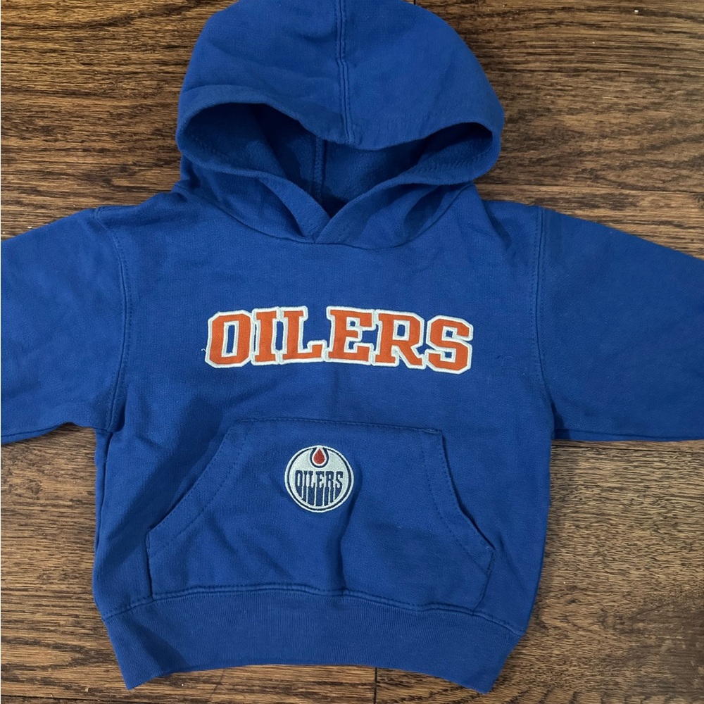 NHL Oilers Kids Blue Hoodie - Picture 2 of 3